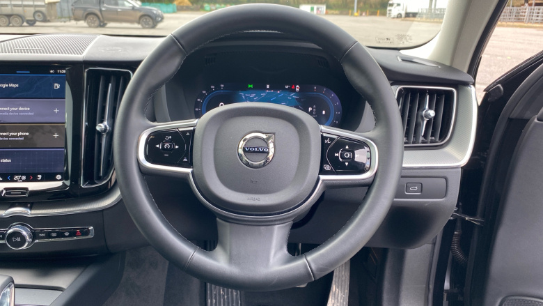 Volvo XC60 2.0 B5P Plus Dark 5dr AWD Geartronic Petrol Estate